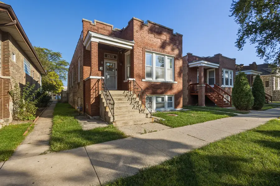 2523 S 58th Court, Cicero, IL 60804 - Image #2