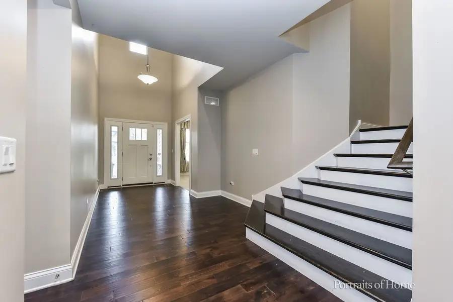 3907 Nannyberry Street, Naperville, IL 60564 - Image #3