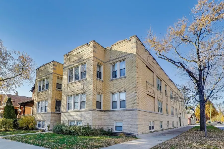 4411 W Wilson Avenue #1, Chicago, IL 60630 - Image #2