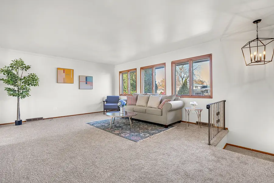 2957 192nd Place, Lansing, IL 60438 - Image #3