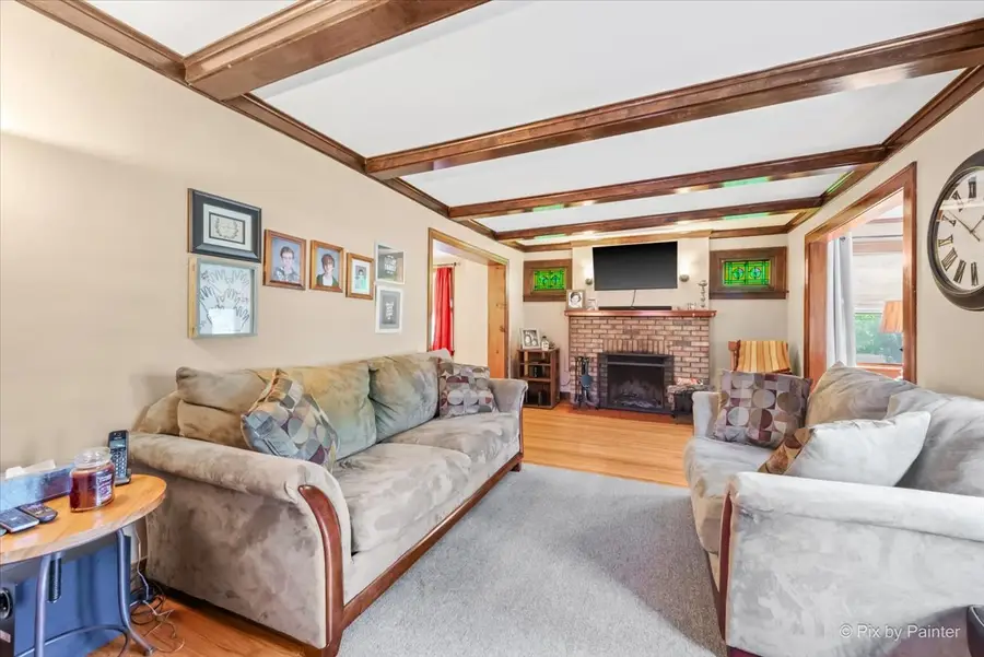 335 Arlington Road, Itasca, IL 60143 - Image #2