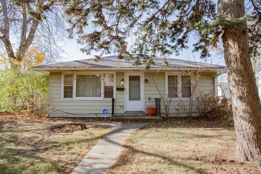 1312 N Linden Avenue, Waukegan, IL 60085 - Image #2