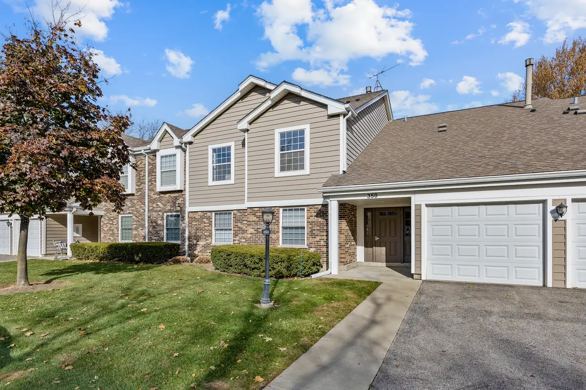350 Newgate Court #V2, Schaumburg, IL 60193 - Image #1