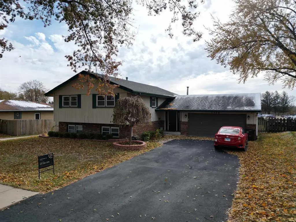 3008 Carriage Lane, Rockford, IL 61101 - Image #1