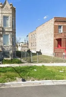 Address Withheld By Seller, Chicago, IL 60624