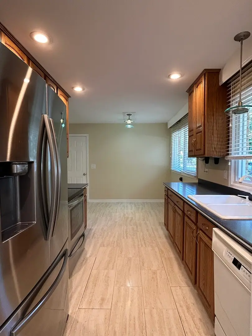 538 S 7th Street, West Dundee, IL 60118 - Image #2