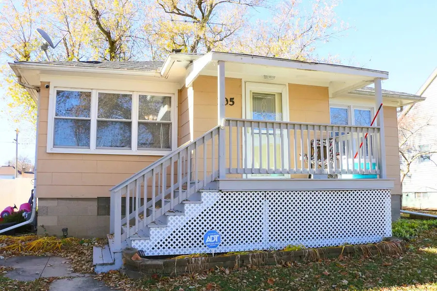 105 N Maple Street, Grant Park, IL 60940 - Image #3