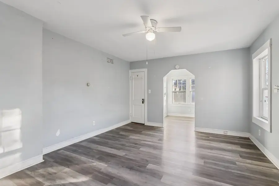 139 E Todd Avenue, Woodstock, IL 60098 - Image #3