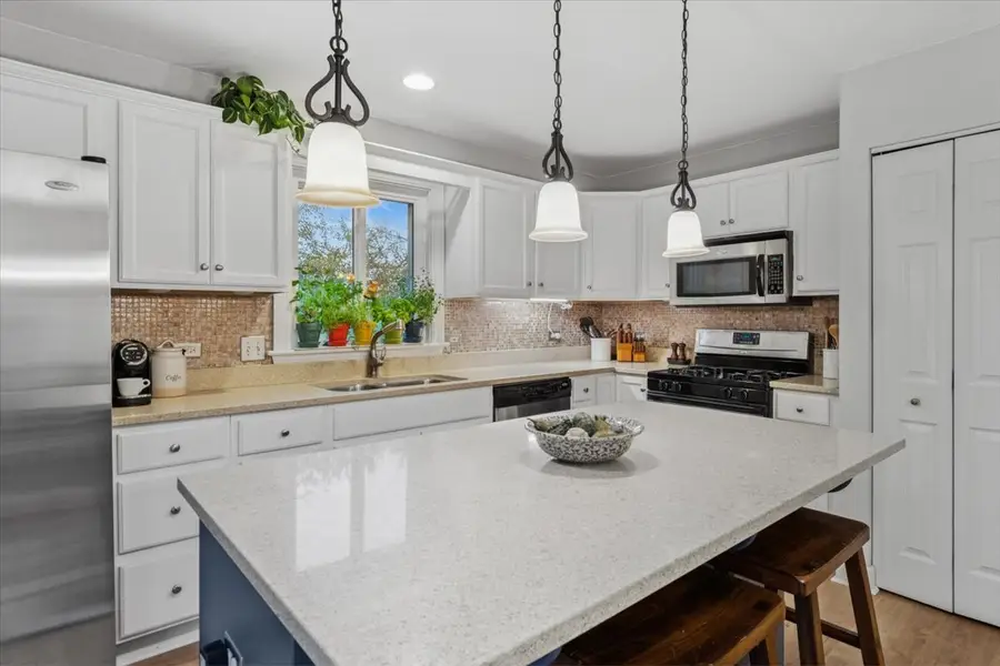 2667 Woodmere Drive, Darien, IL 60561 - Image #3