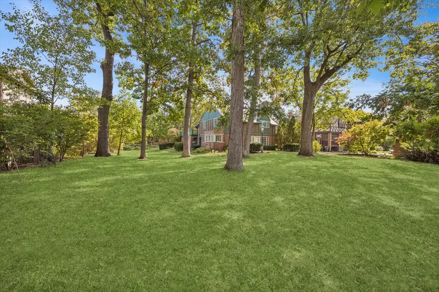 220 Maplewood Road, Riverside, IL 60546 - #3