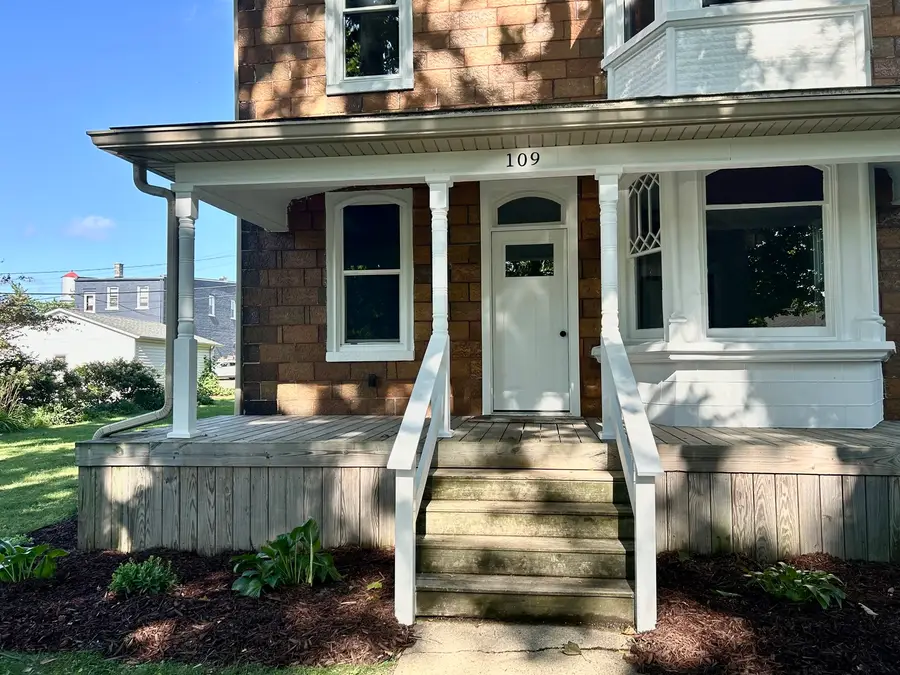 109 S Bureau Avenue, Ladd, IL 61329 - Image #2