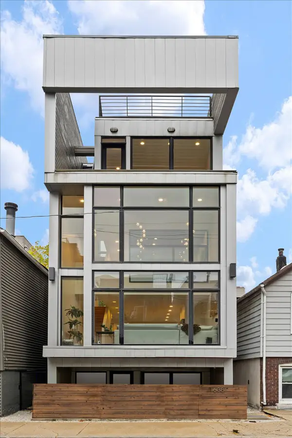 1638 W Ontario Street, Chicago, IL 60622