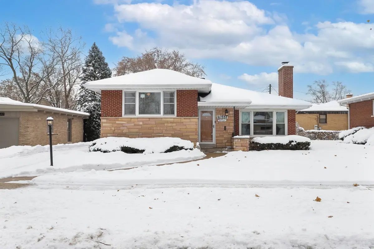 10551 Essex Street, Westchester, IL 60154 - Image #1