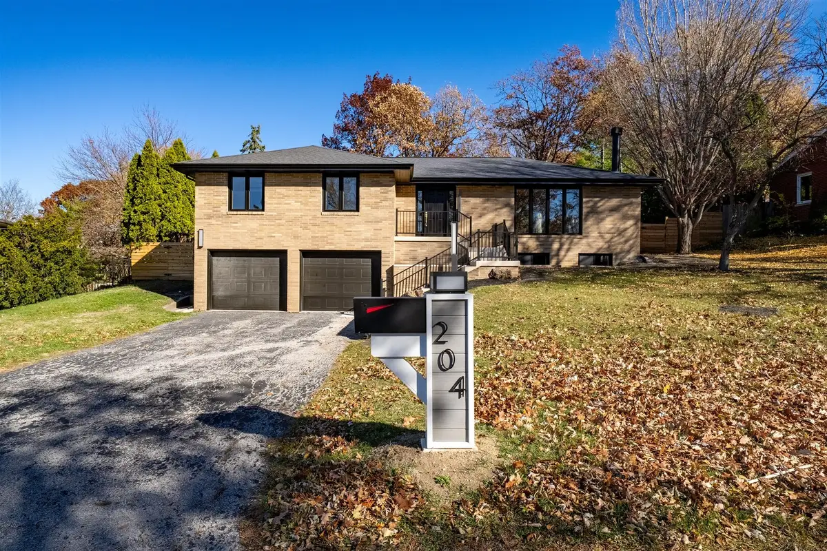 204 Parkview Drive, Bloomington, IL 61701 - Image #1