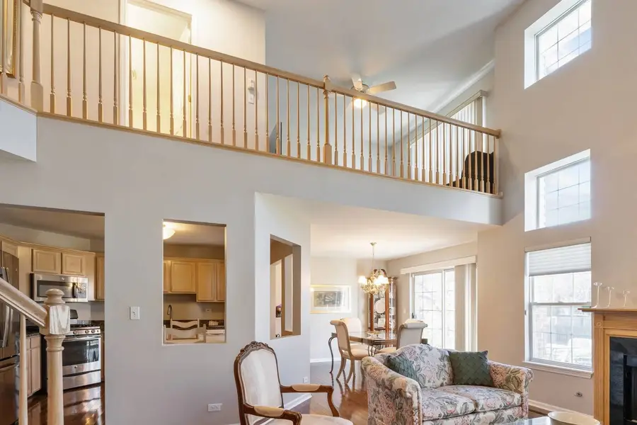 232 Manor Drive, Buffalo Grove, IL 60089 - Image #3