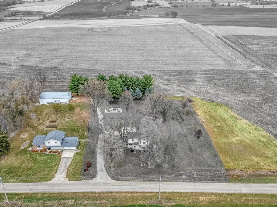 2110 E Angle Road, Dakota, IL 61018 - Image #3