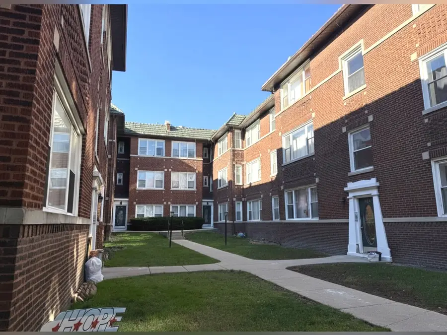 4652 N Saint Louis Avenue #3E, Chicago, IL 60625 - Image #3