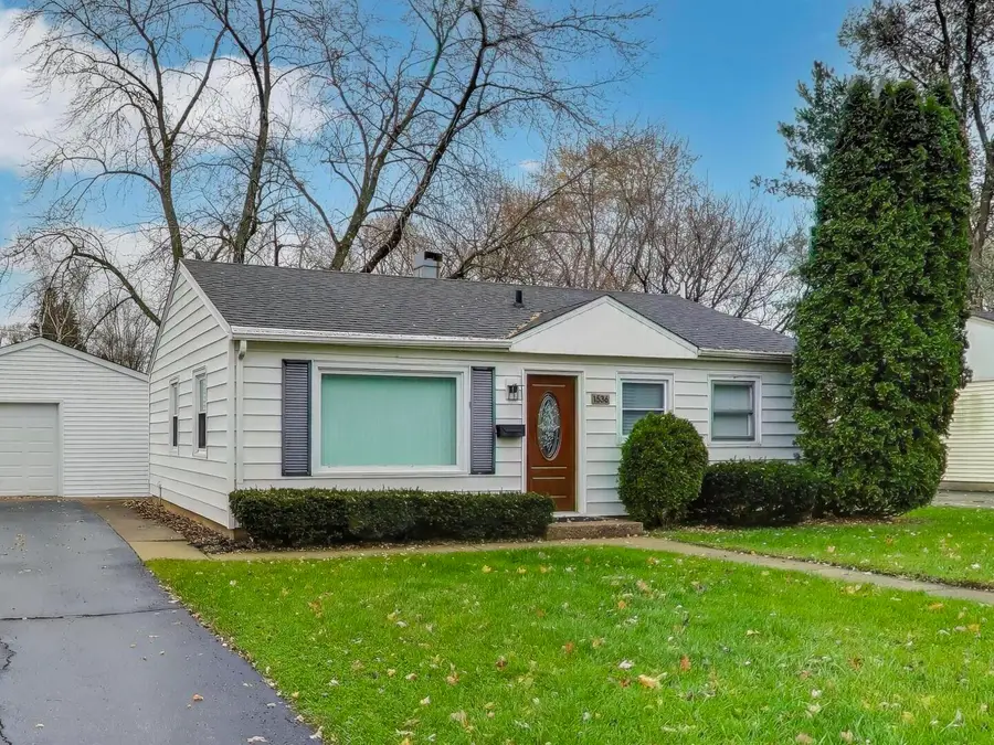 1536 Walnut Drive, Woodstock, IL 60098 - Image #3