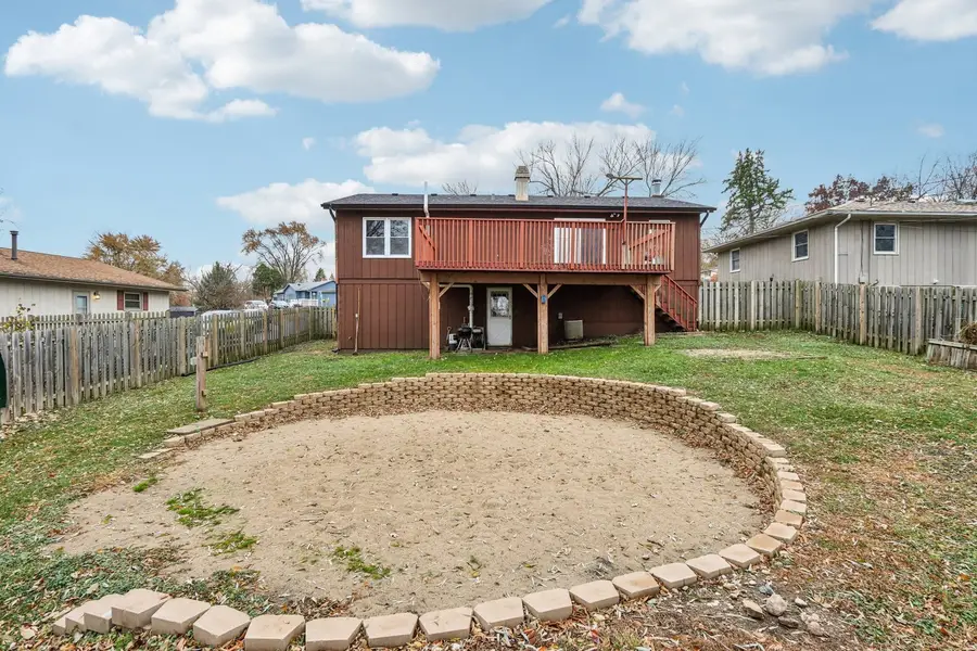 413 Plum Street, Lake In The Hills, IL 60156 - Image #3