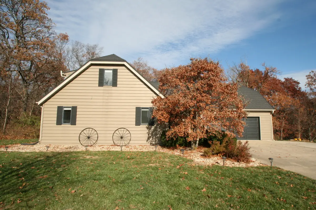 29976 Woodfield Drive, Mackinaw, IL 61755 - Image #1