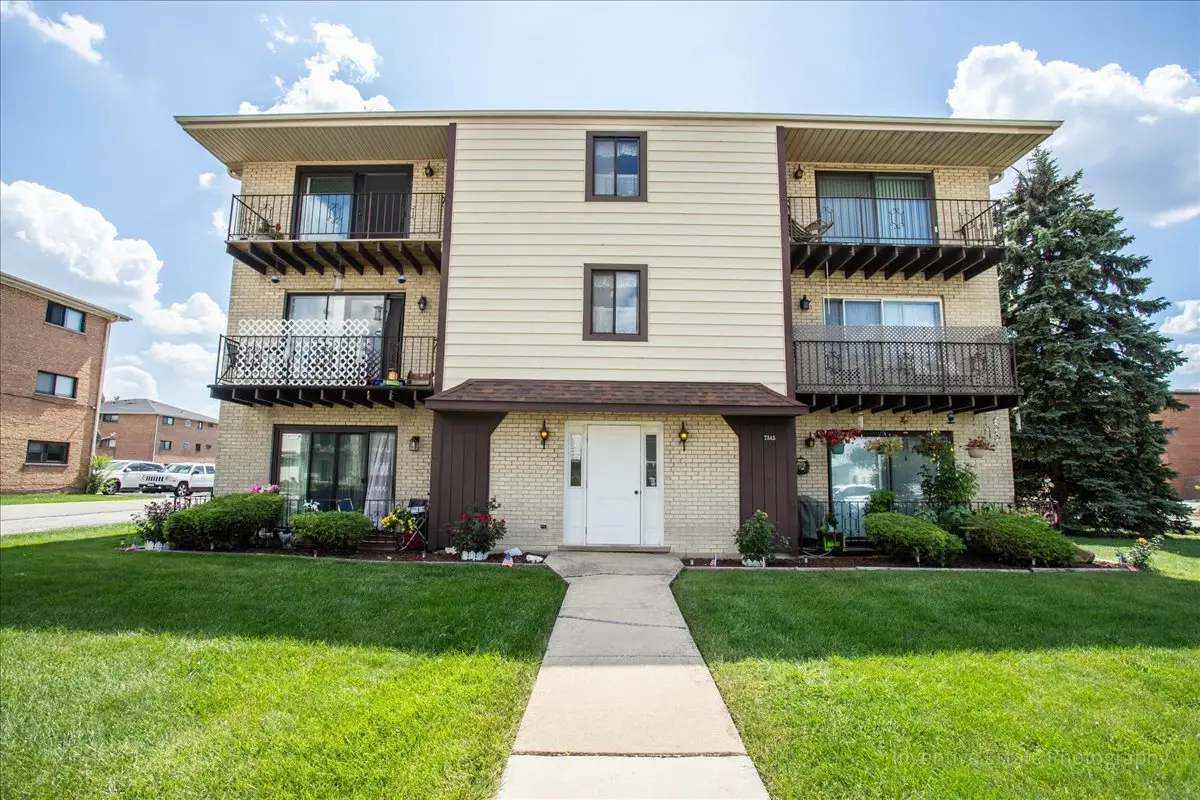 7345 W 85th Place #3A, Bridgeview, IL 60455 - Image #1