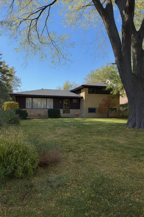 1024 Arbor Lane, Glenview, IL 60025