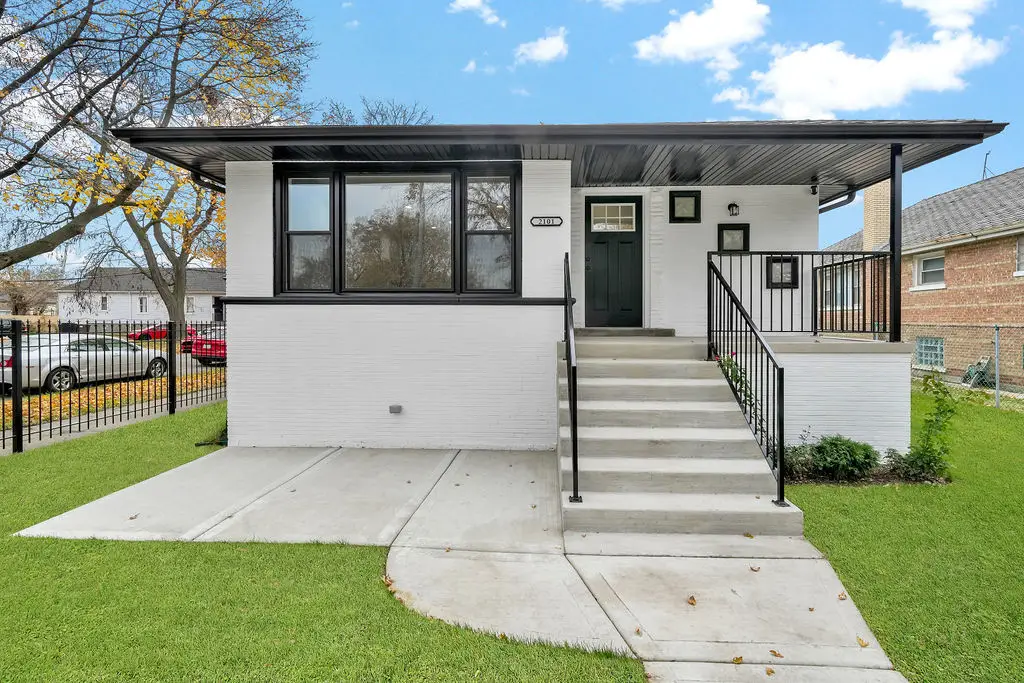 2101 W Garfield Boulevard, Chicago, IL 60636 - Image #1
