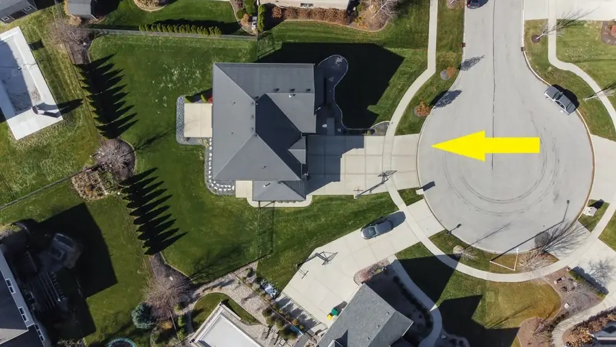 13735 W Lake Shore Court, Manhattan, IL 60442 - Image #3