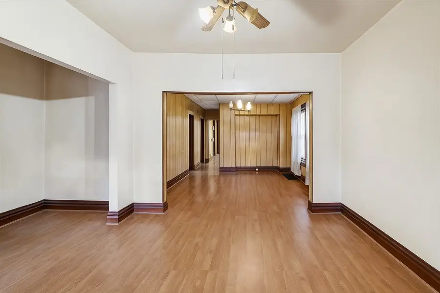 825 N Leclaire Avenue, Chicago, IL 60651 - Image #2