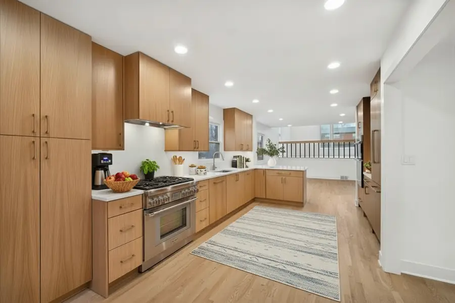 1832 Eastwood Avenue, Highland Park, IL 60035 - Image #2