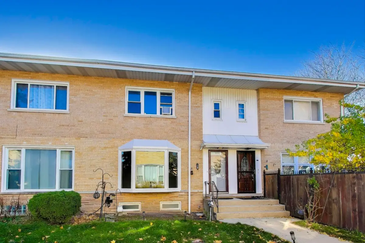 6309 N Cicero Avenue, Chicago, IL 60646 - Image #1