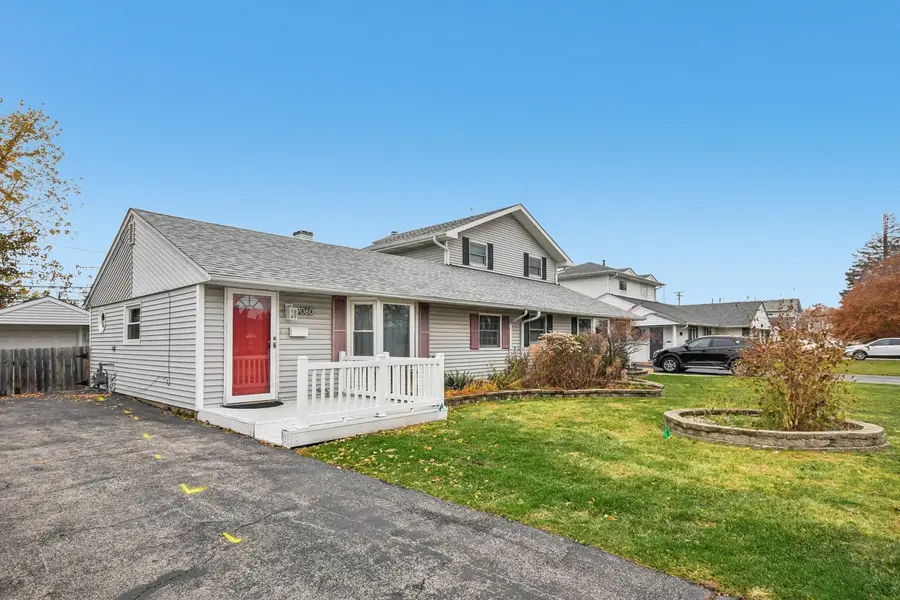 Address Withheld By Seller, Hometown, IL 60456 - Image #2