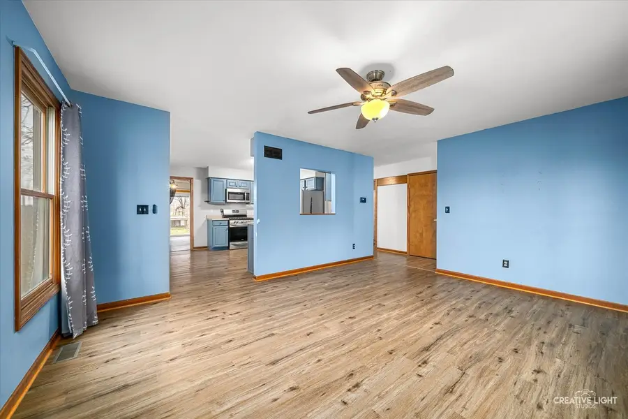 2712 N 3853rd Road, Sheridan, IL 60551 - Image #3