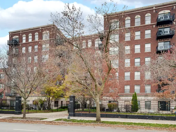 4537 S Drexel Boulevard #503, Chicago, IL 60653