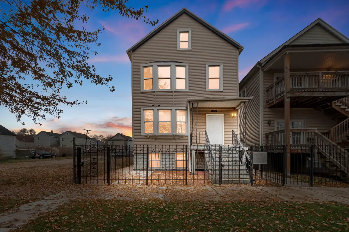 8524 S Buffalo Avenue, Chicago, IL 60617 - Image #1