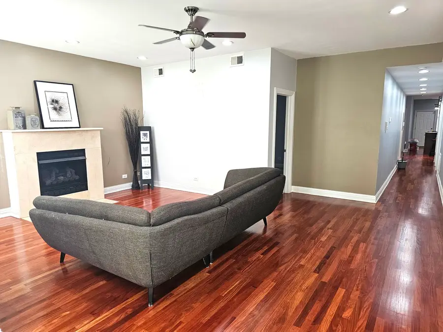 1520 E Marquette Road #2B, Chicago, IL 60637 - Image #2