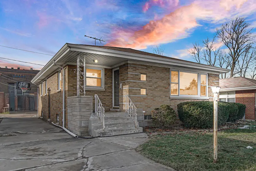 712 May Street, Calumet City, IL 60409 - Image #2