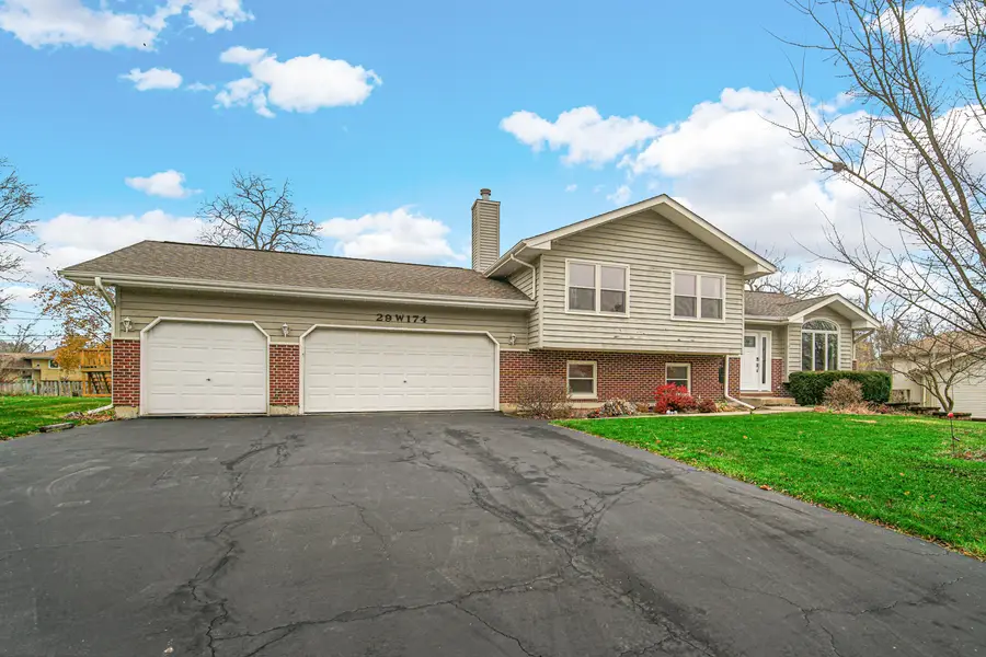 29W174 Pomeroy Street, West Chicago, IL 60185 - Image #2