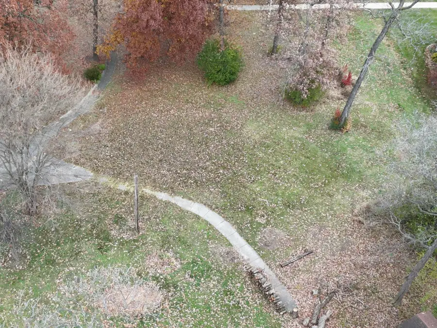 310 N Hillcrest Avenue, Addison, IL 60101 - Image #3