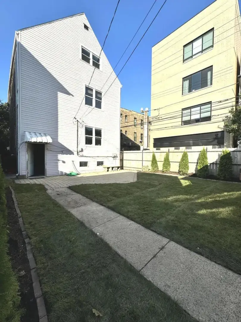 2413 W Belden Avenue, Chicago, IL 60647 - Image #3