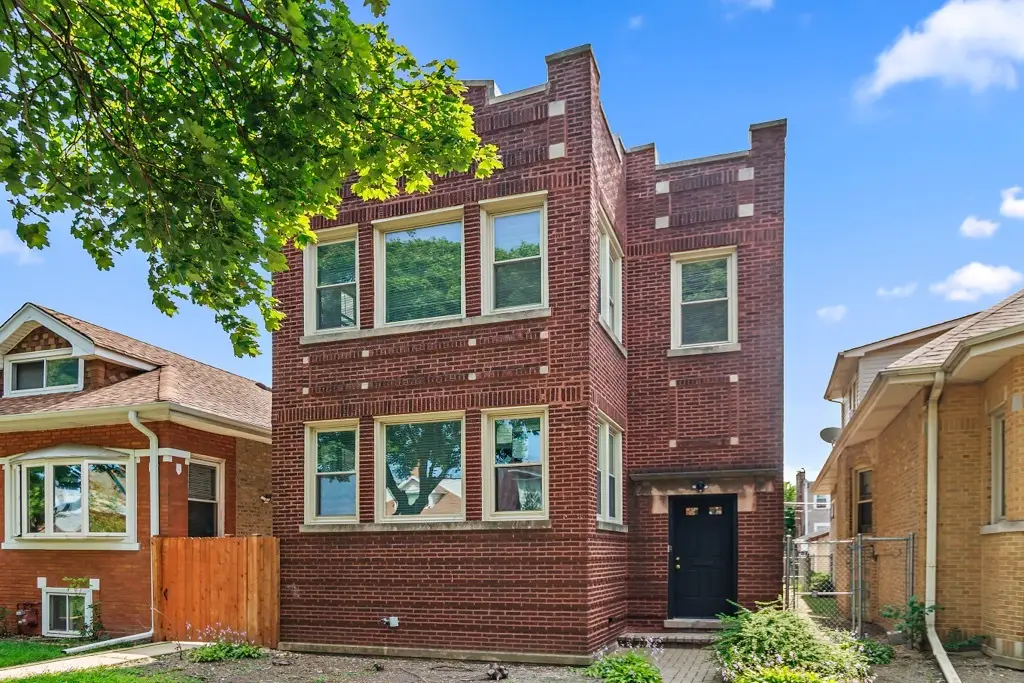 4313 W Parker Avenue, Chicago, IL 60639 - Image #1