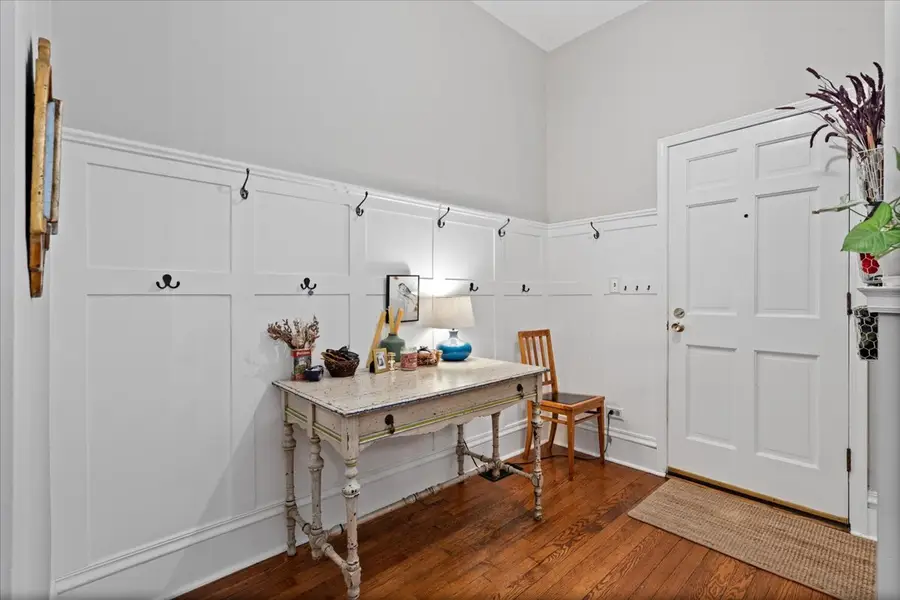 4004 N Clarendon Avenue #1, Chicago, IL 60613 - Image #2