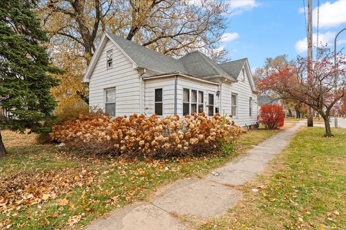 51 E Bradley Avenue, Champaign, IL 61820 - Image #1