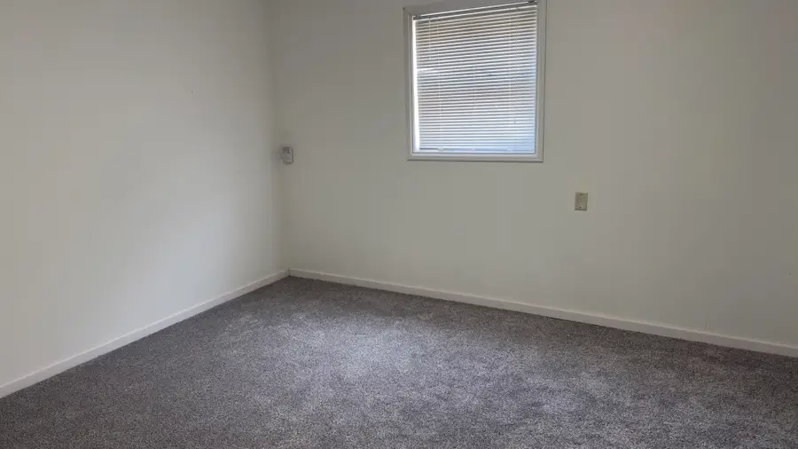 392 Luella Avenue, Calumet City, IL 60409 - Image #2