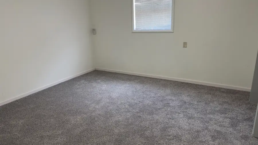 392 Luella Avenue, Calumet City, IL 60409 - Image #3