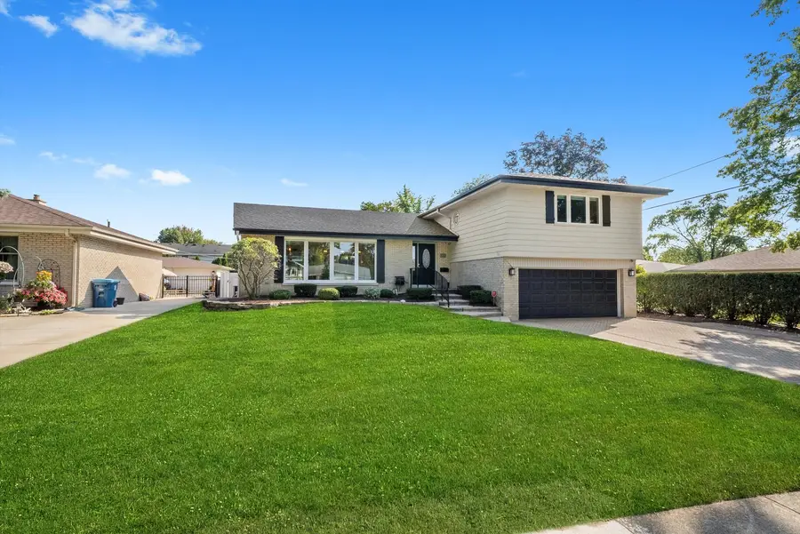 142 E Quincy Street, Elmhurst, IL 60126 - Image #3