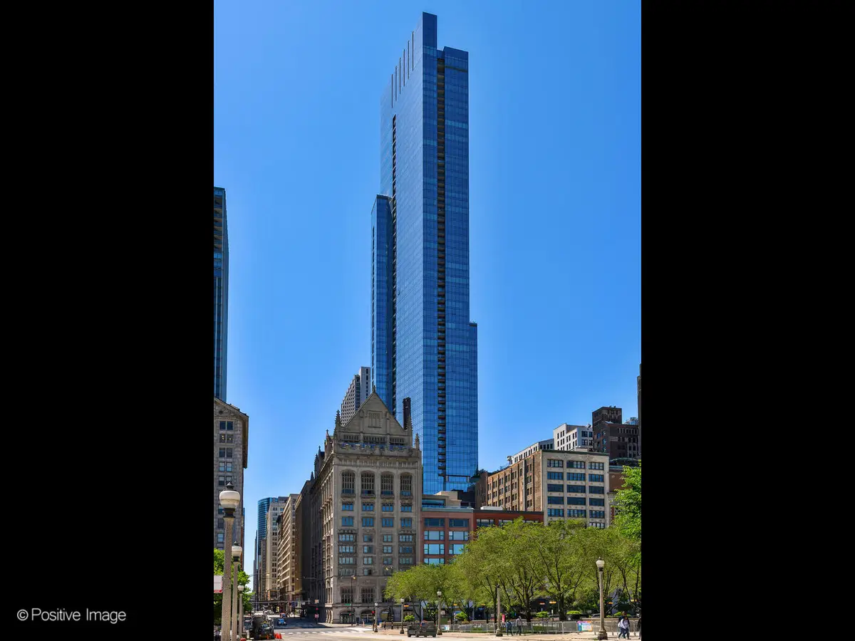 60 E Monroe Street #2001, Chicago, IL 60603 - Image #1