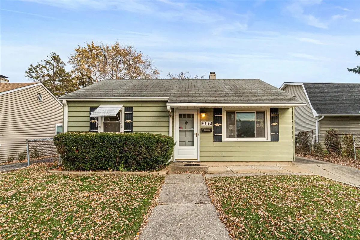 257 Vermont Avenue, Aurora, IL 60505 - Image #1