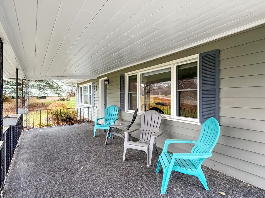 108 E South Street, Freeport, IL 61032 - Image #2