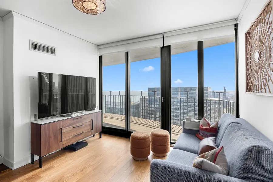 225 N Columbus Drive #7609, Chicago, IL 60601 - Image #2